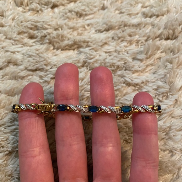 Gold & Sapphire Bracelet - Picture 5 of 5